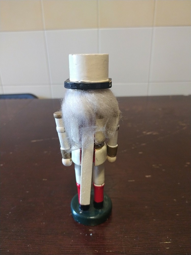 Soldier Wooden Nutcracker White Height 18 cm