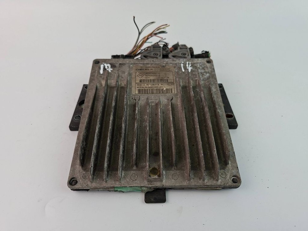 Renault Modus 2005 Engine Control Module 8200430215 kW BVV2967