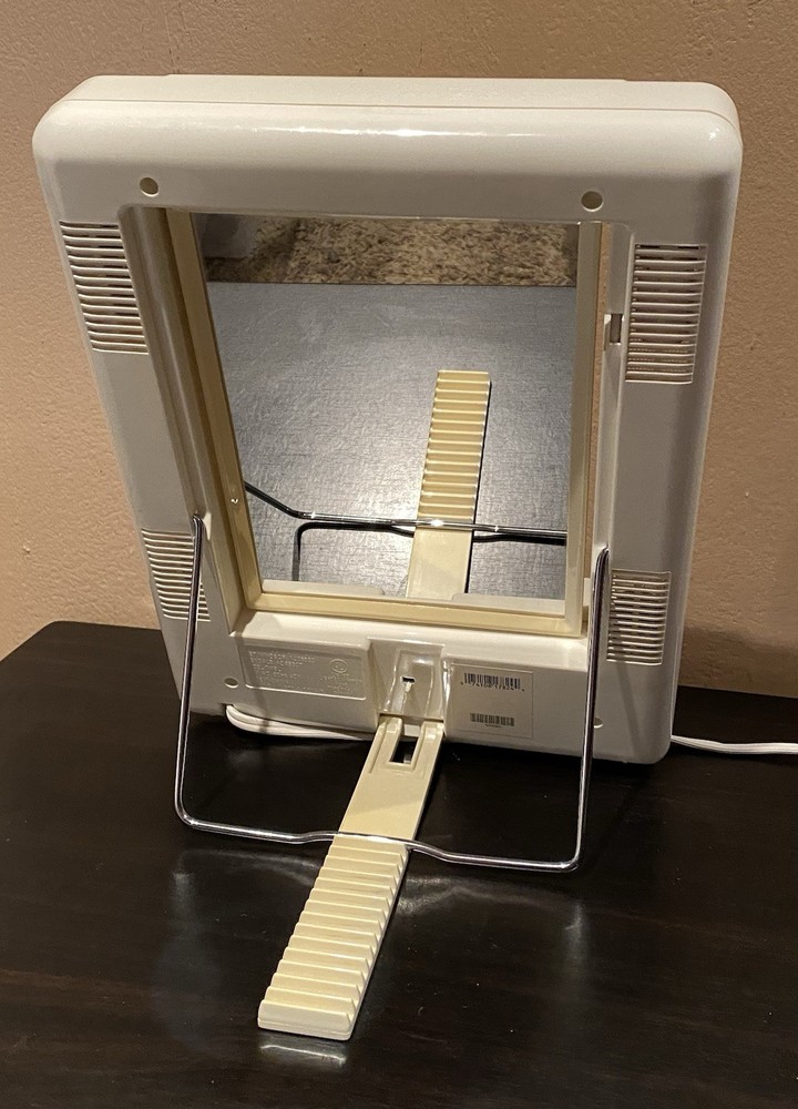 Vintage Conair Double Sided Lighted Magnifying Mirror 12 x 9.5