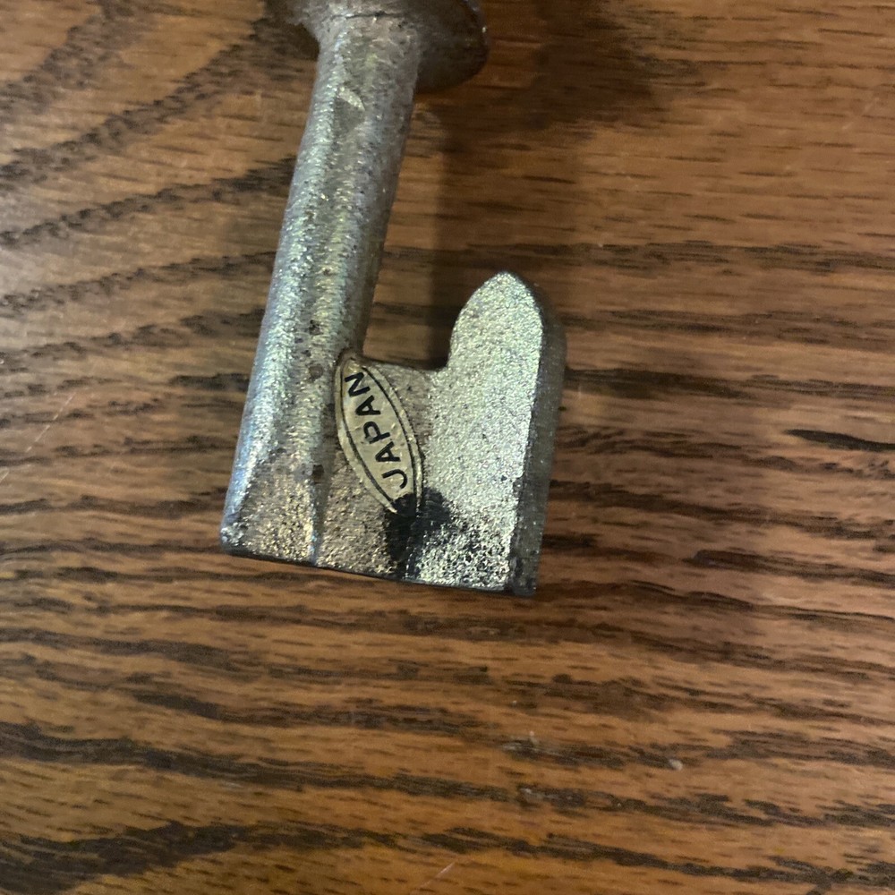 Brass Water Meter Box Lid Key