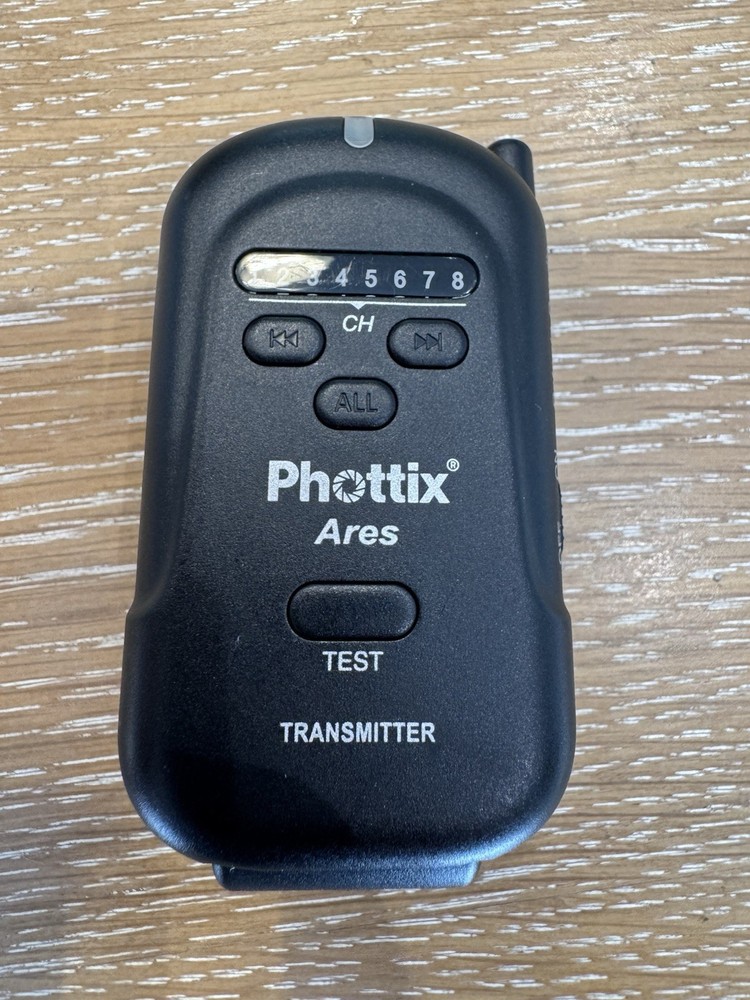 Phottix Ares Wireless Flash Trigger - Free Shipping
