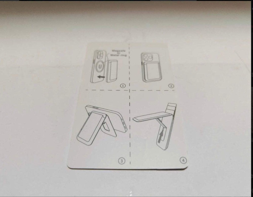 Magnetic Leather Wallet attach securely to your smartphone using MagSafe technol