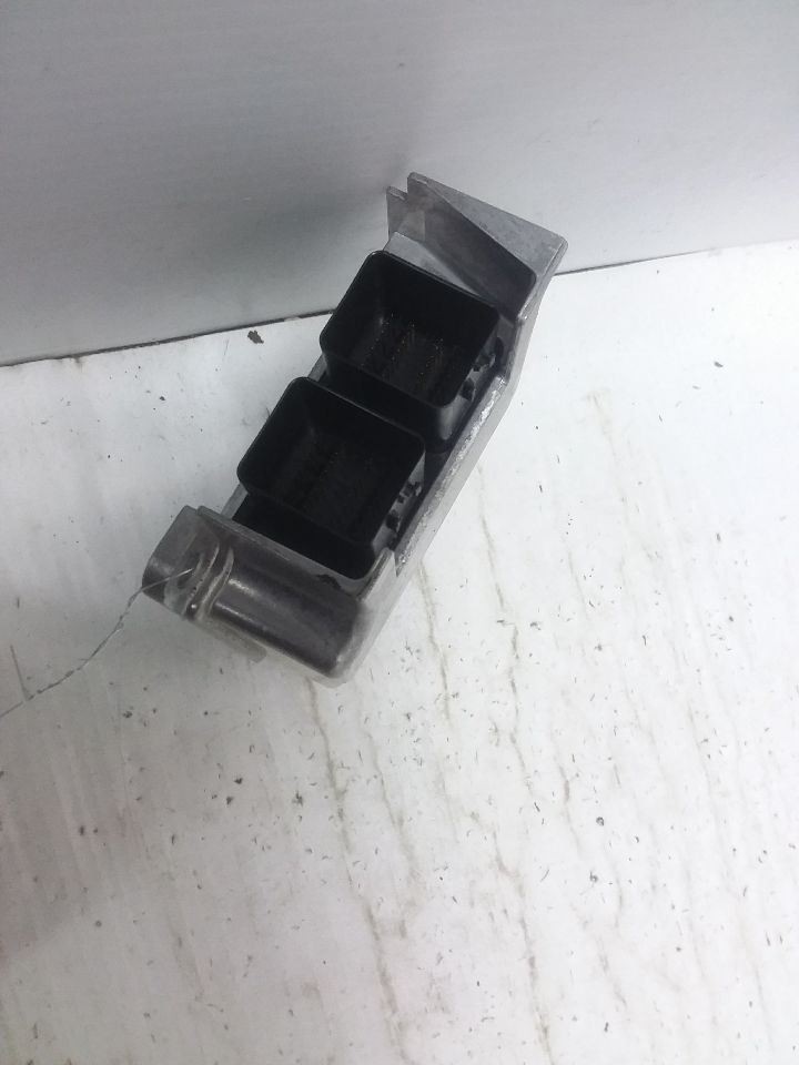 SRS Control Module Below Console Crew Cab Fits 10-11 DODGE RAM 1500 PICKUP