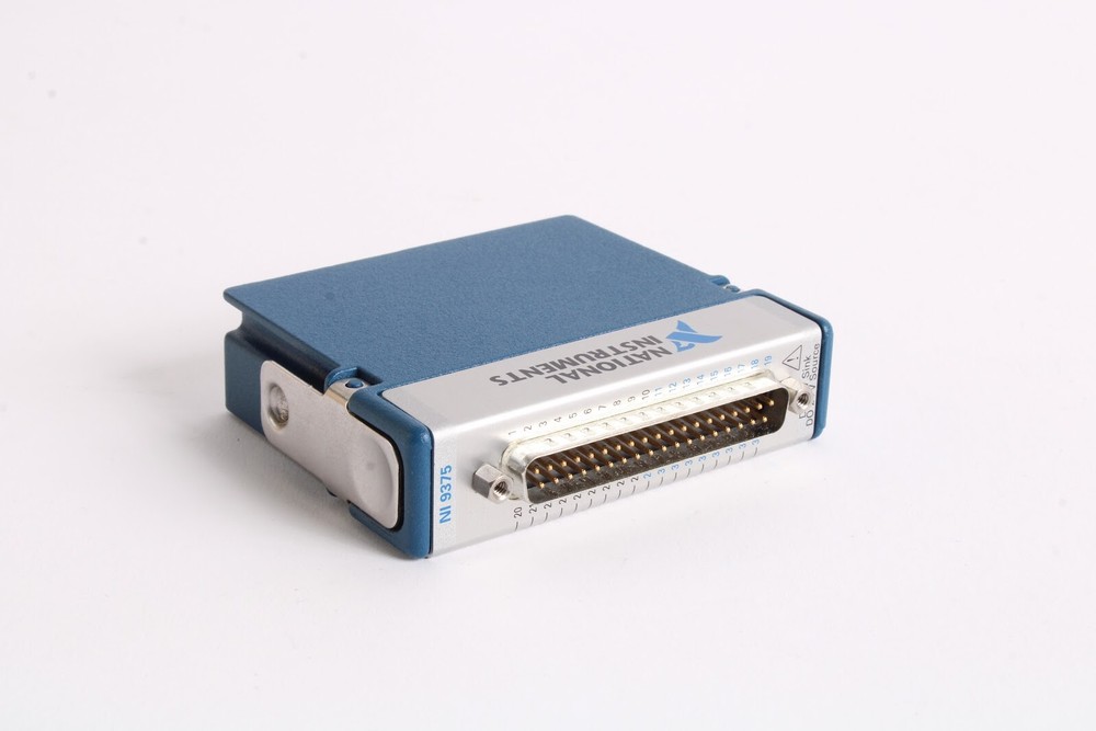National Instruments NI 9375 DSUB 16-Channel Digital Input / Output Module