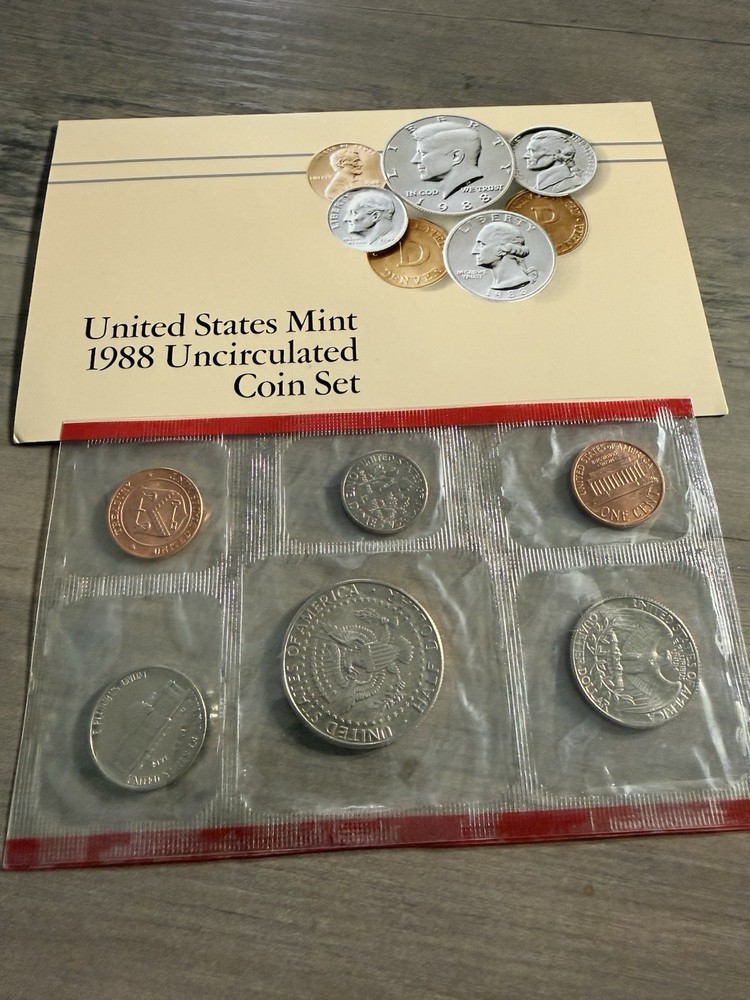 1988 US Mint Uncirculated Coin Set