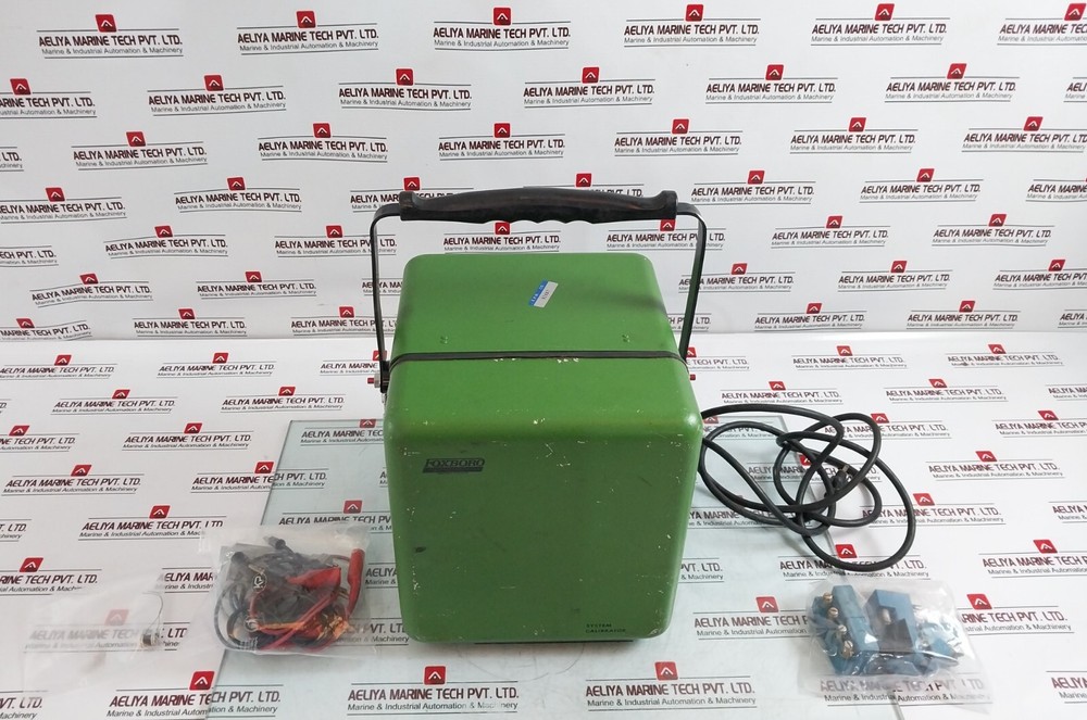 Foxboro 2AT-CAL Spec 200 System Calibrator & Accessories Range: 1-100