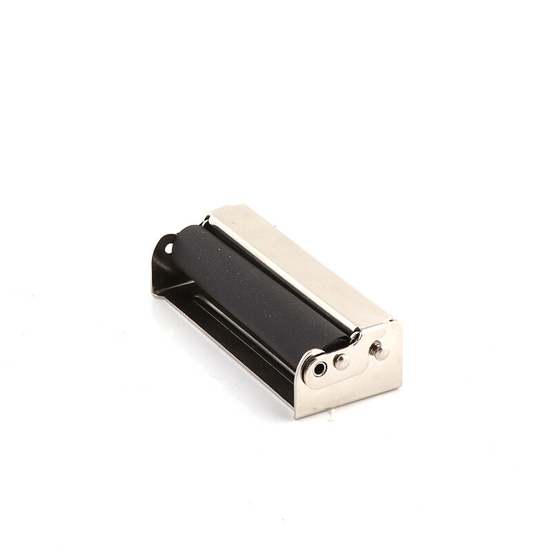 Cigarette lighter is easy to operate, fast cigarette lighter metal 70MM
