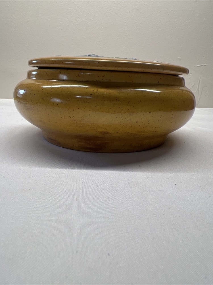 Ceramic Bunny Rabbit Trinket/ Candy Bowl