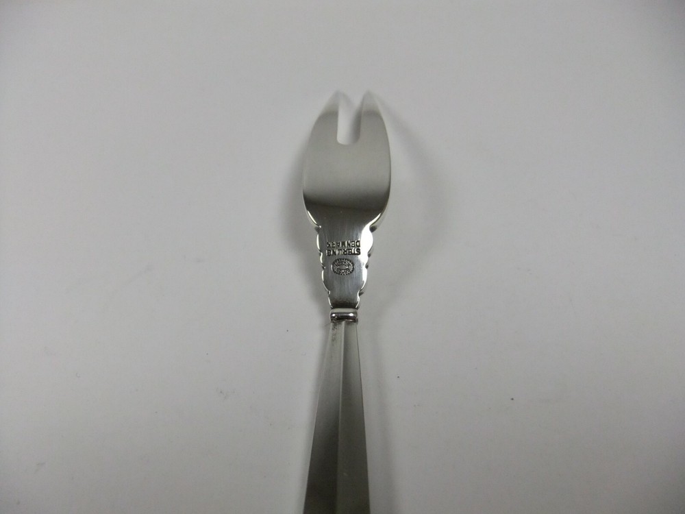 Georg Jensen & Wendei Sterling Silver 6.25” Fork – Acanthus