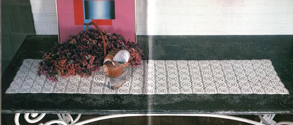 A Royal Tradition | Coats & Clark 309