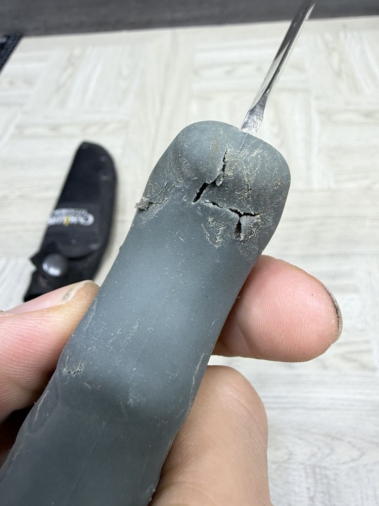 Camillus Titanium fixed blade knife & Camillus sheath