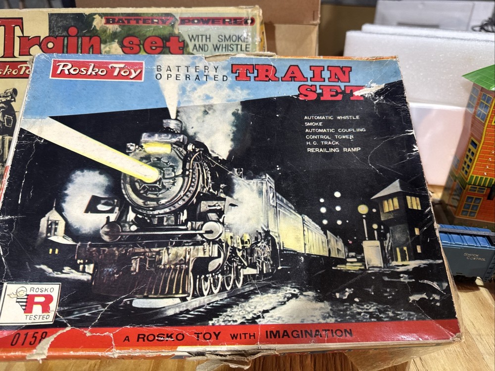 Rosko Toy Train Set - DC Powered