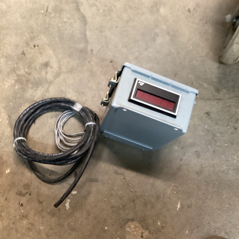Red Lion Time Rate Indicator W/Hoffman Enclosure #A806CH W/cable Sensor