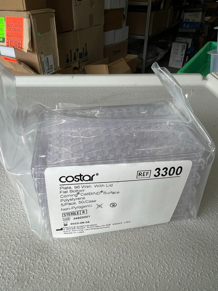 Costar 3300 Plate 96 Well with Lid Flat Bottom 5/Pack