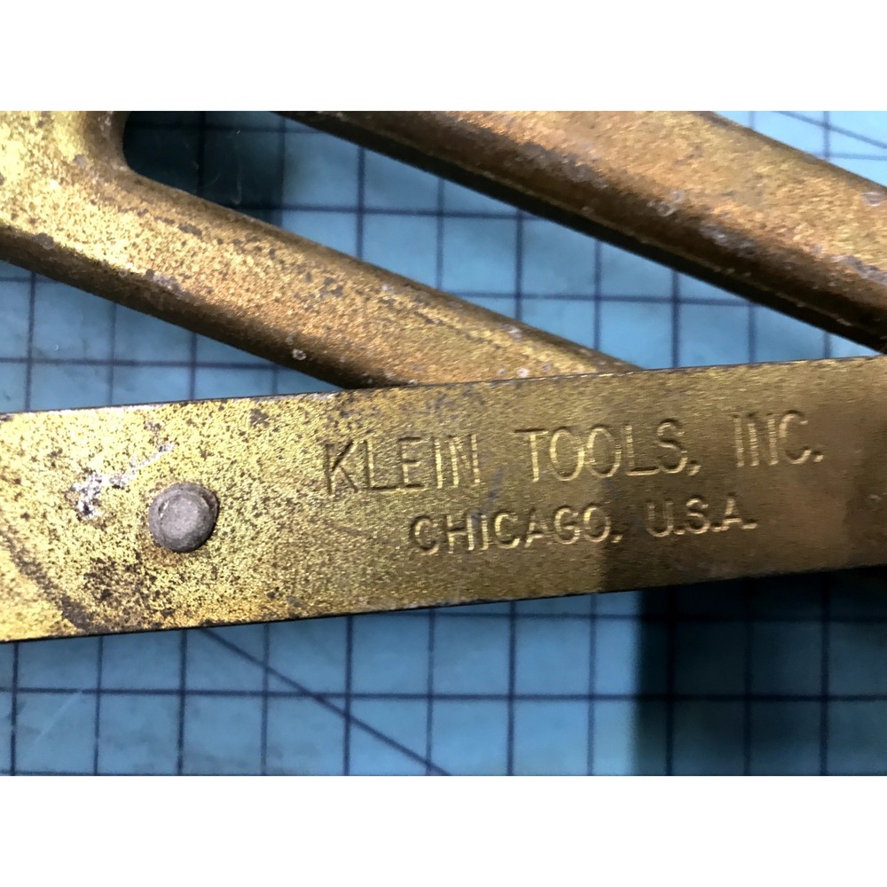 Klein Tools 1604-20 Chicago Grip Cable Puller 8000 lb Lineman Guy Wire Grip