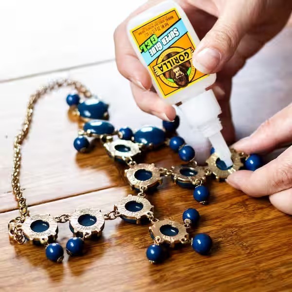 Gorilla Super Glue Gel, 15 Gram, Clear, 1-Pack