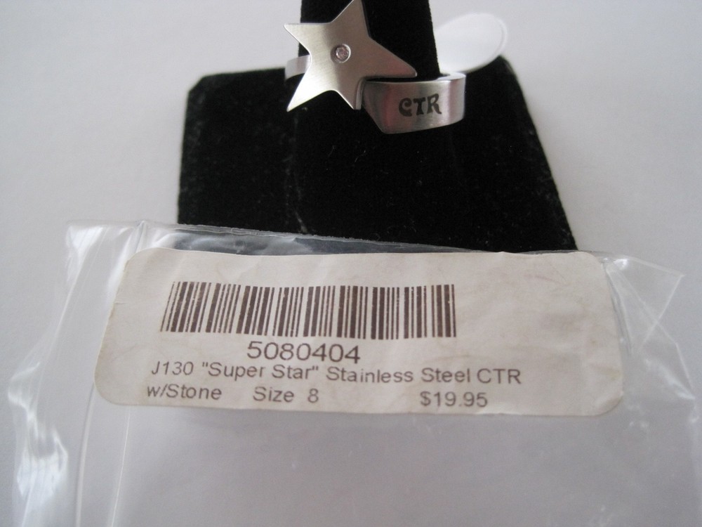 Star CTR Ring Size 8 New in Package