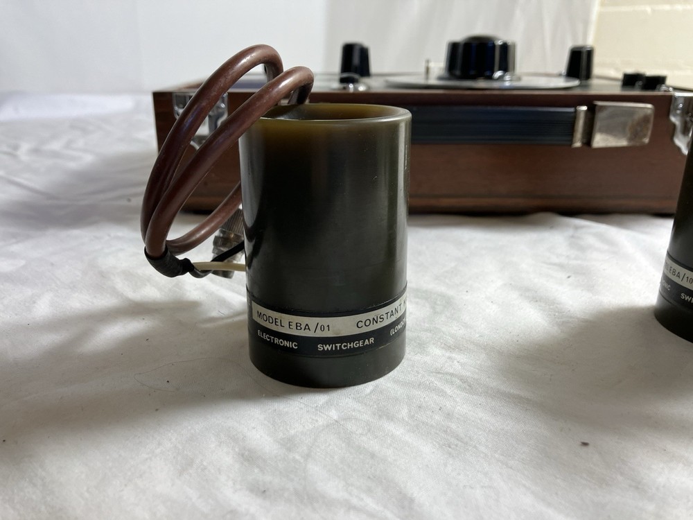 VINTAGE ELECTROLYTIC CONDUCTIVITY MEASURING SET