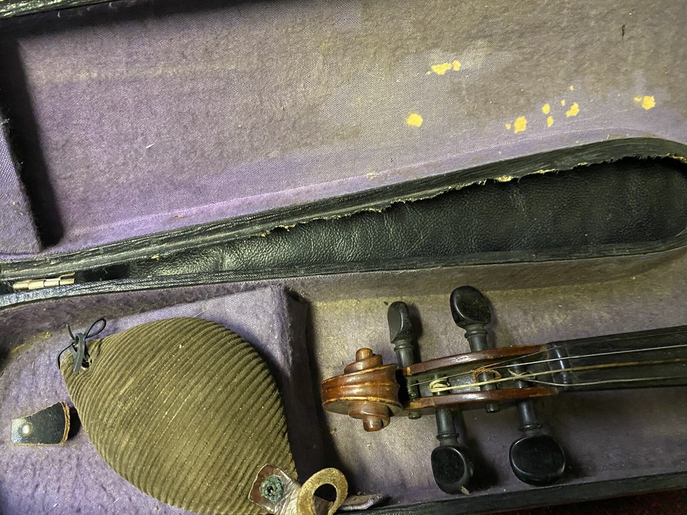 Eduard Reichert Antique Violin,needs work