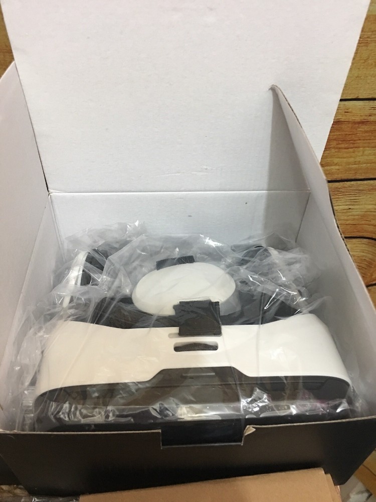 OL VR Virtual Reality Glasses NEW