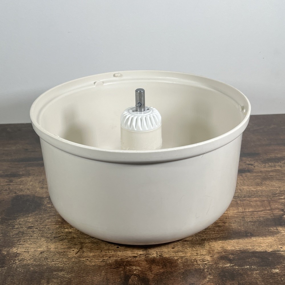 Bosch UM3 Mixing Bowl Replacement Has Scratches