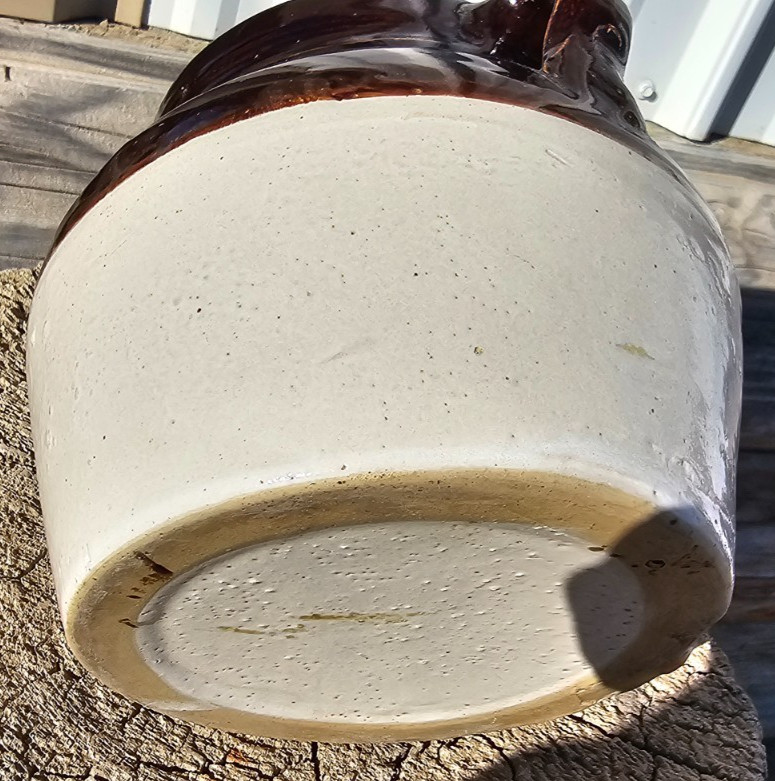 Antique bean pot old collectable