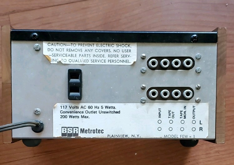 BSR Metrotec Graphic Stereo Frequency Equalizer Model FEW - 1 Untested