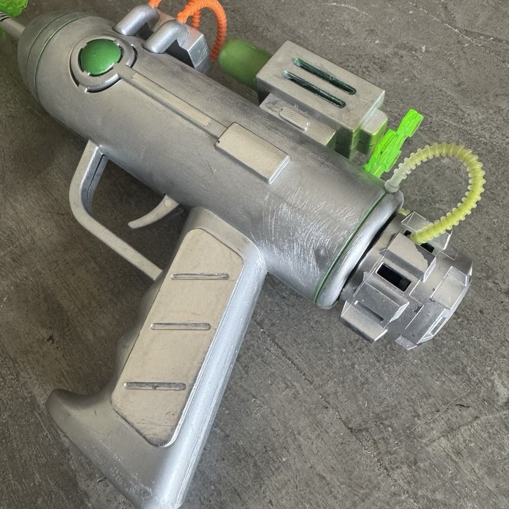 Custom Alien Ray Gun Blaster Space Atomizer With Lights Sounds Painted Halloween