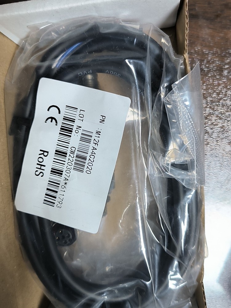 1PCS NEW 511.943003742 Pressure Transmitters