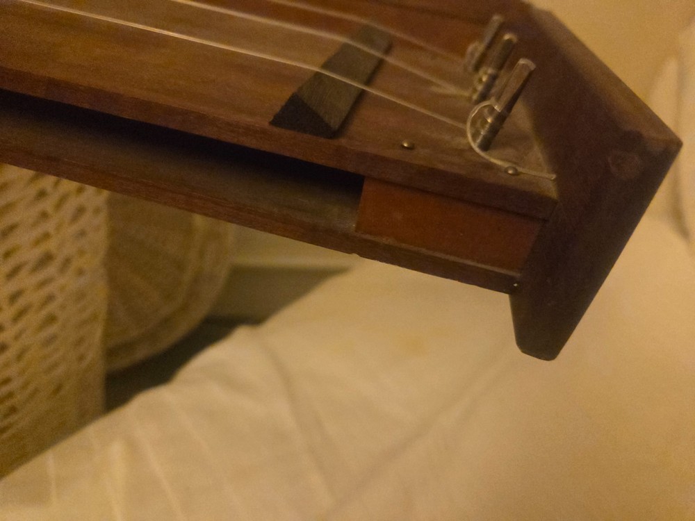 3 String Musical Instrument! 30" x 6" x 2"
