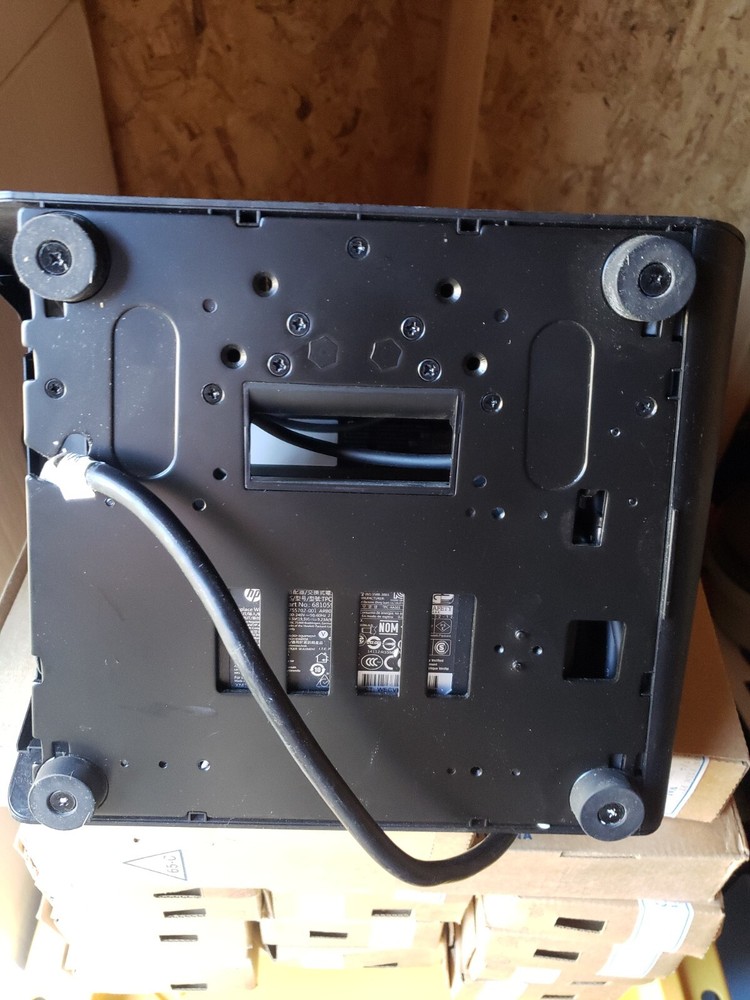 HP RP2 Retail System 2030 POS Touchscreen AIO Computer w/ Adapter Stand...(OSSD)