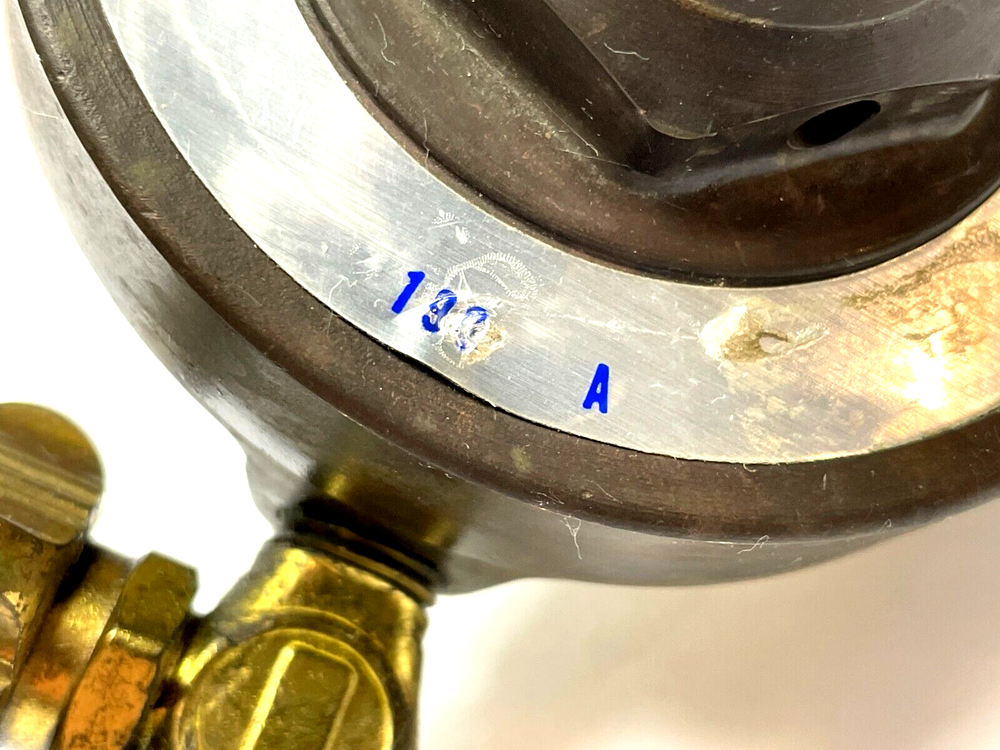 Hewlett Packard 190 A Multi-Stage Gas Cylinder Regulator