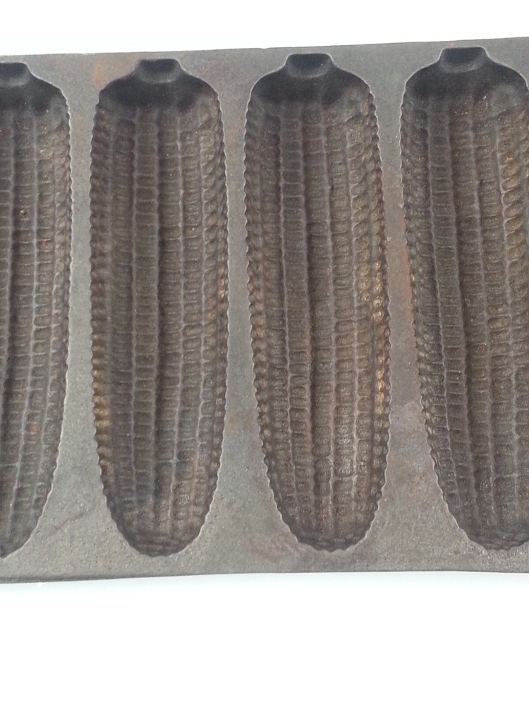 Griswold Vintage Cast Iron Corn Bread Pan 373 330