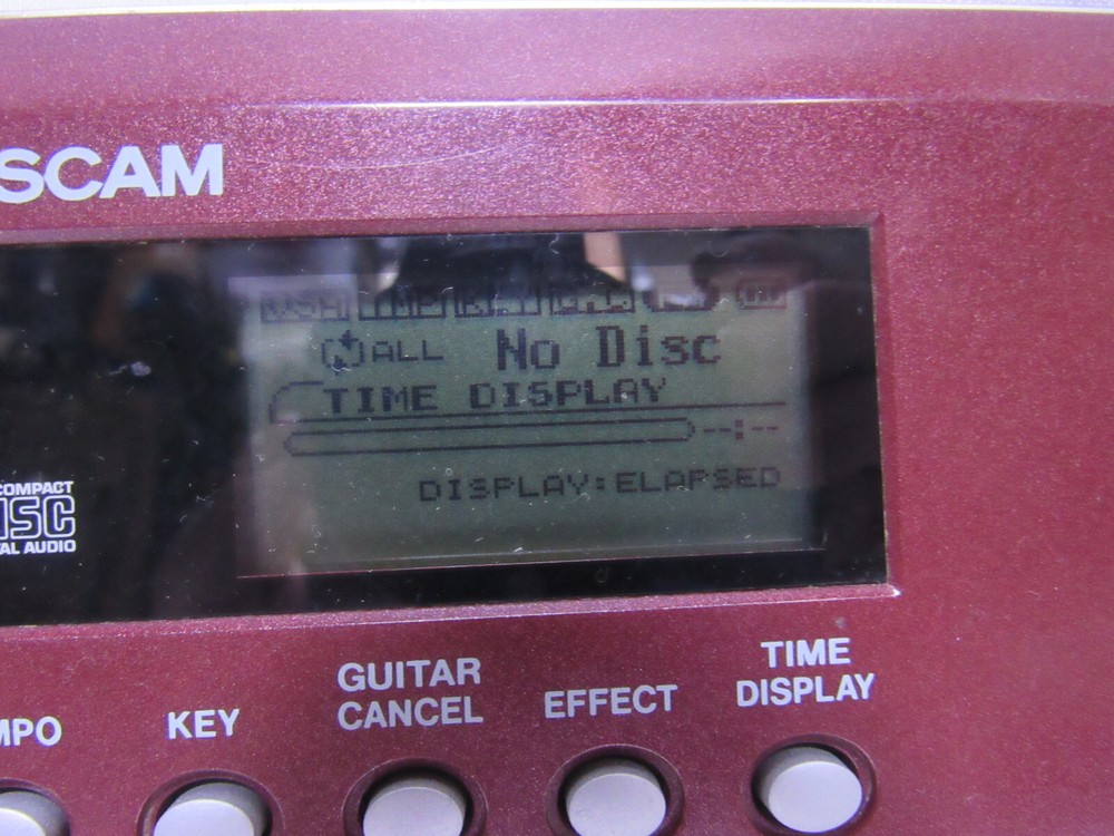 TASCAM CDGT2 Portable CD Guitar Trainer