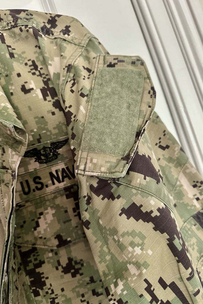 US Navy Working Blouse Size Medium-Long