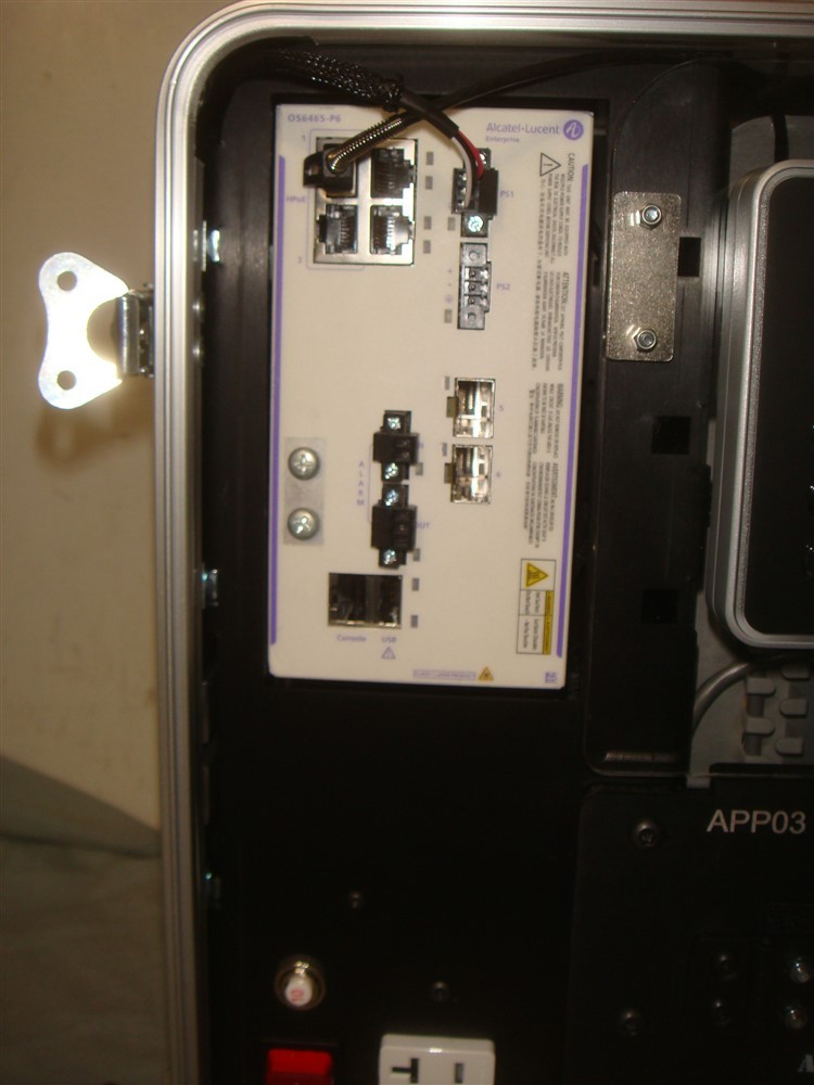 SIEMENS ACCESS CONTROL SIMULATOR/DISPLAY CASE WITH AR20M-MF & AR40S-MF READERS