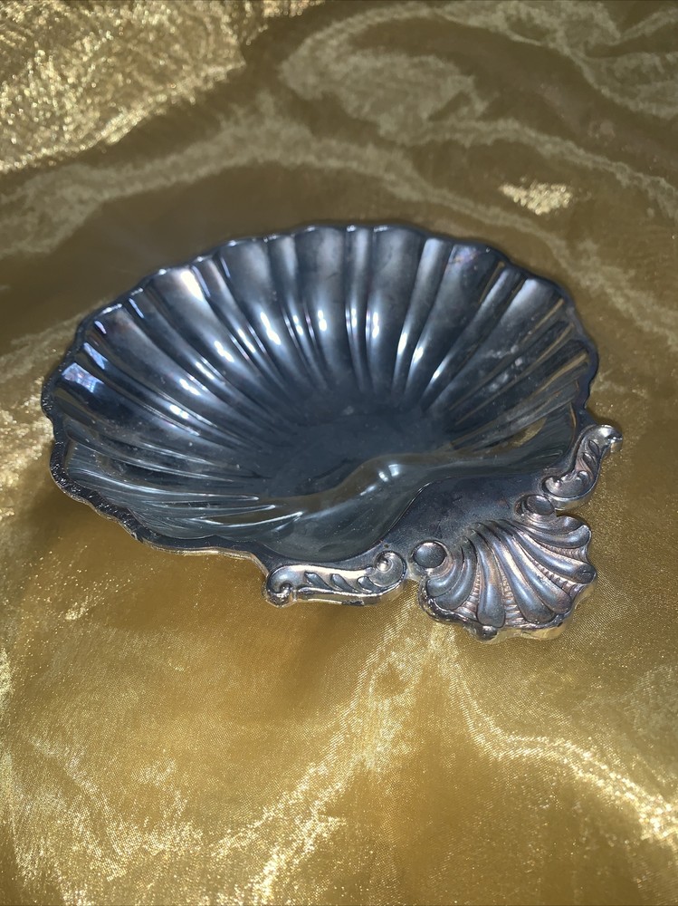 No. 157 Shell Dish Raimond Silver