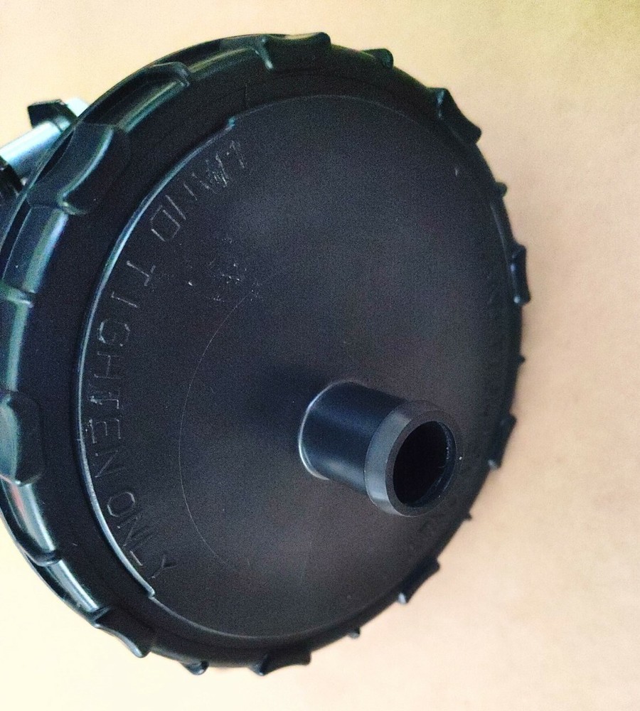 John Deer OCV Crankcase Vent Filter - OEM Part No. DZ105112