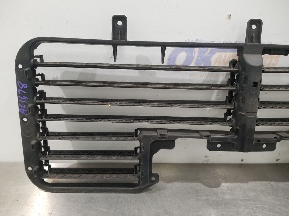 19 CHEVY SILVERADO 1500 5.3L AIR SHUTTER