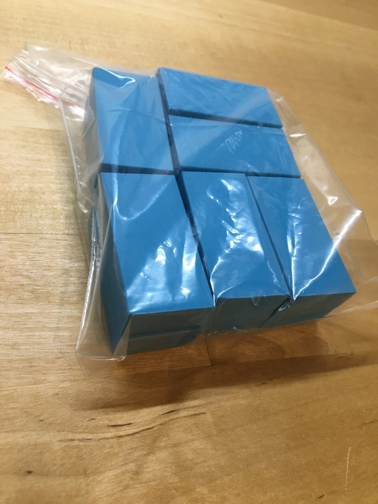 Kosiz blue erasers - small FE1551