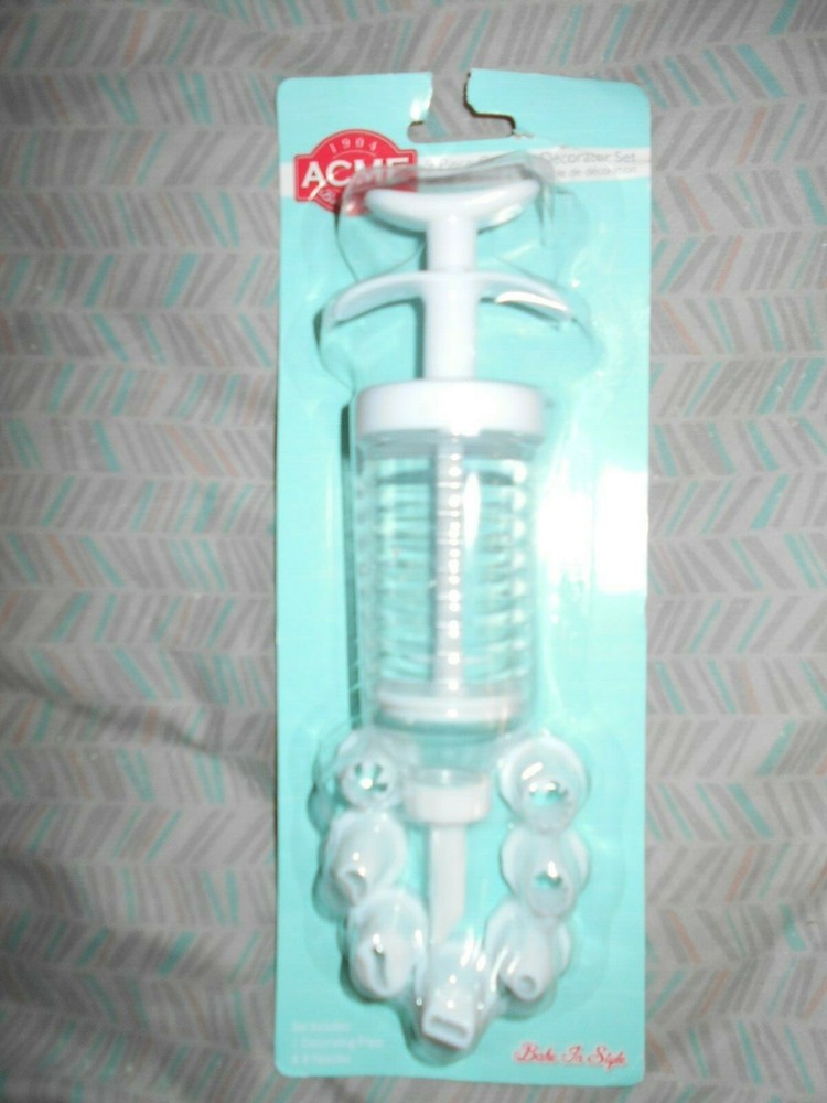 Acme 9 Pc Cupcake Decorater Set