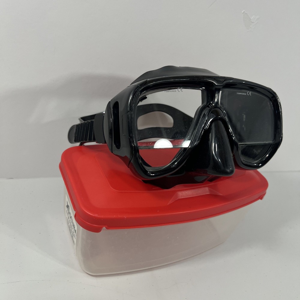 Scuba Gauge Reader Down View Design Scuba Dive Mask - Black MA280BS - W/ Case