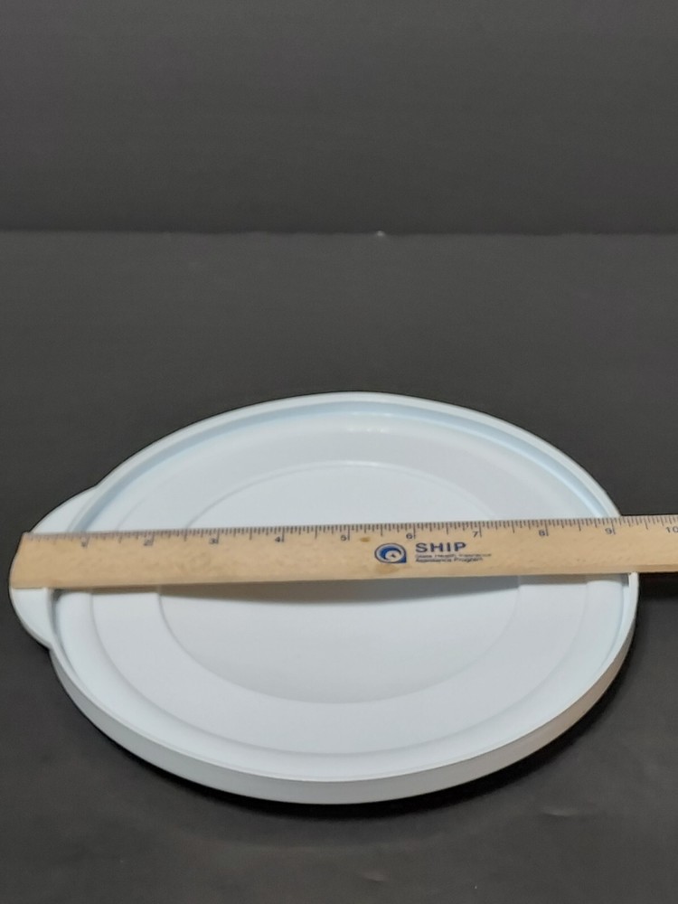 PAMPERED CHEF White Dome Replacement Lid Only 8 3/4”