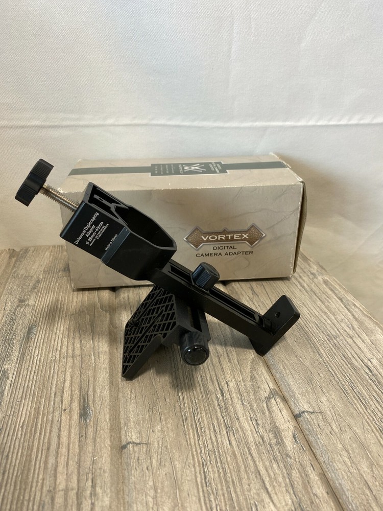 Vortex Digital Camera Adapter- Small VT-2845