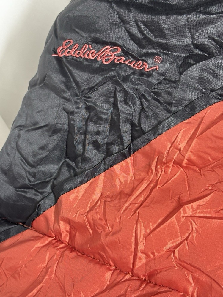 Eddie Bauer Sleeping bag - 33x80
