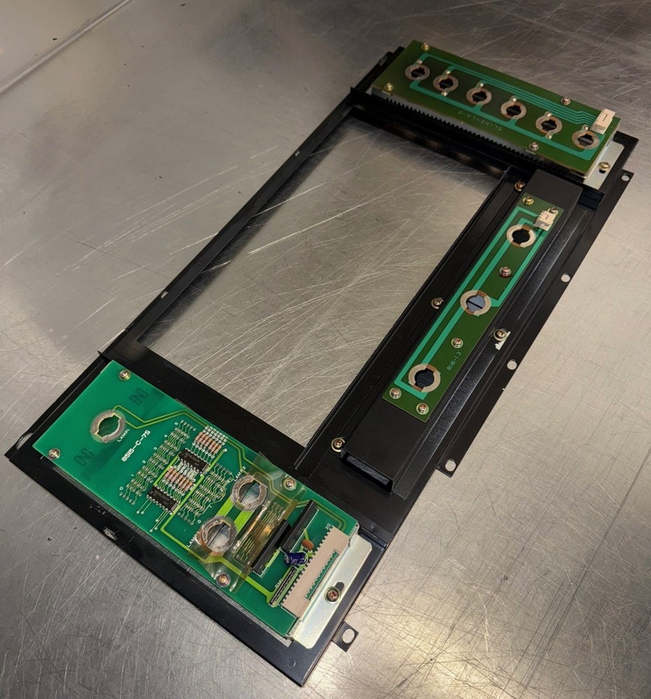 CDS Universal Glass Frame Slot Machine Part – Untested