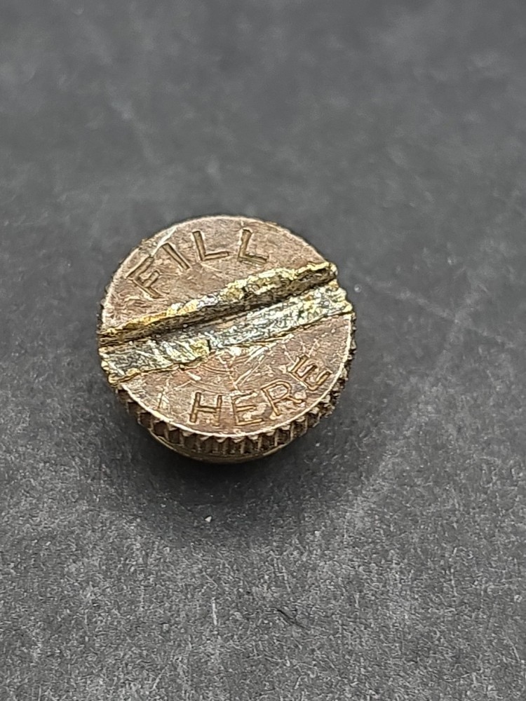 VINTAGE RONSON "DECANTER" TABLE LIGHTER