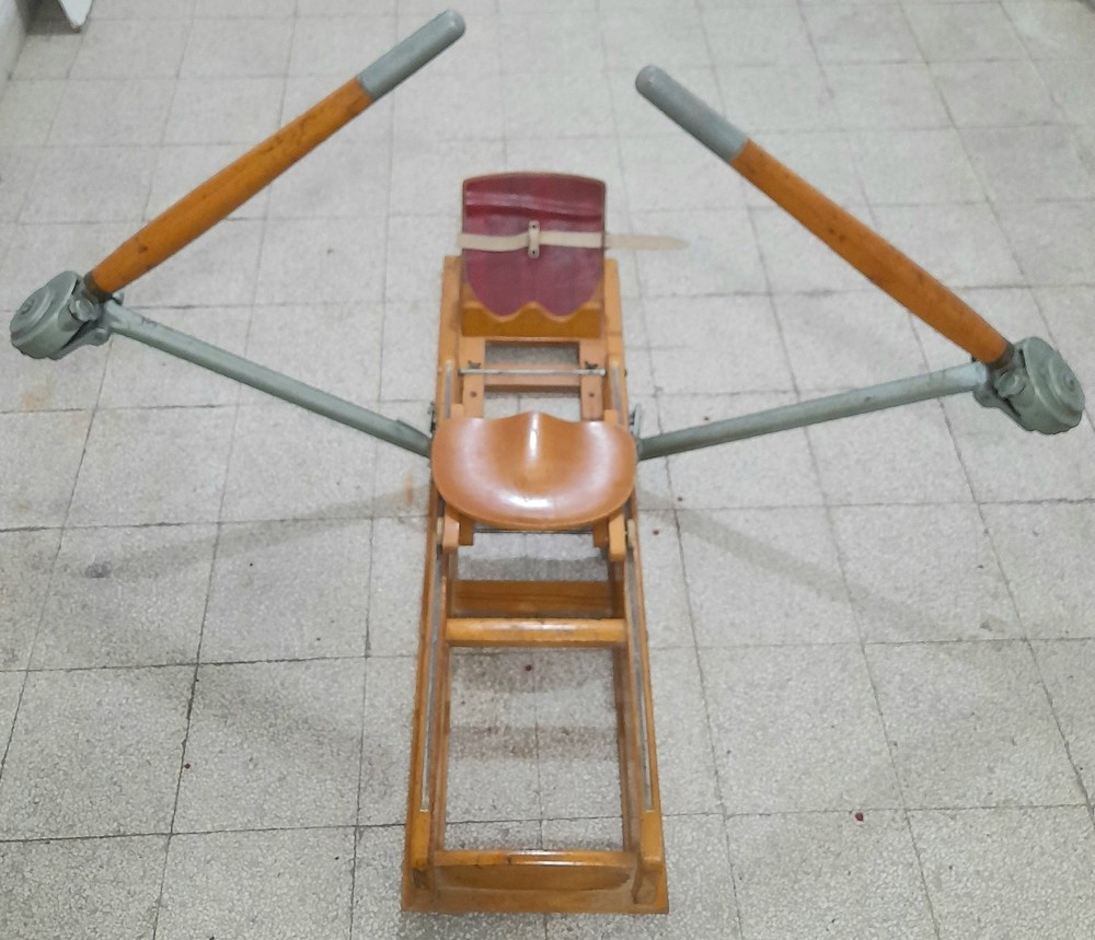 Rowing machine "Lamborgini" 1940s - Solid wood and iron - READ DESCRIPTION