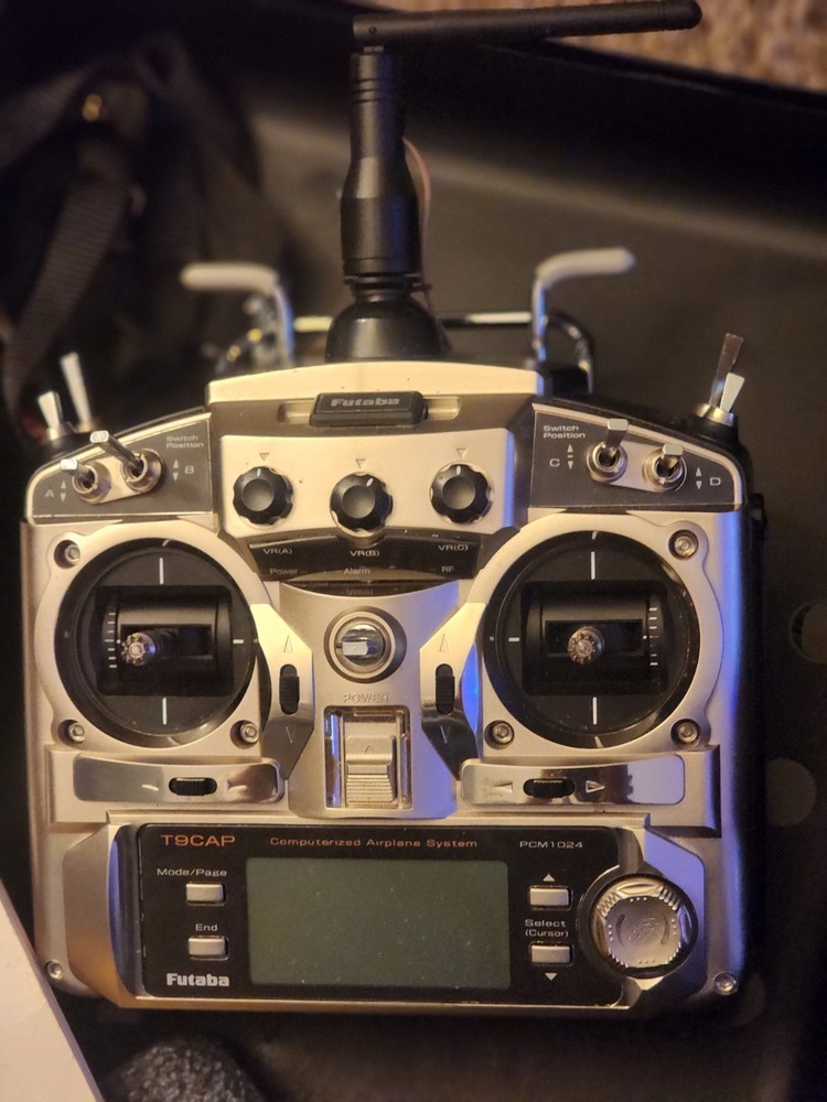 Futaba T9CAP PCM1024 Computerized Airplane System 2.4GHz