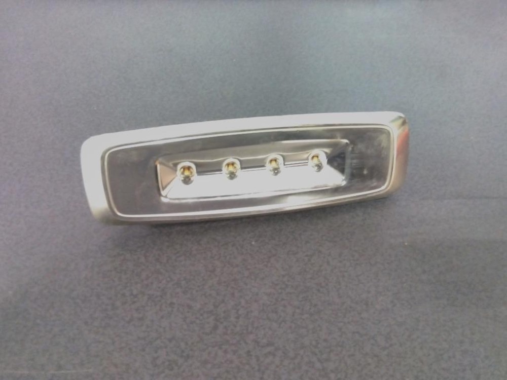 Replaces 2014 PETERBILT 579 INTERIOR CAB LIGHT ,  MT
